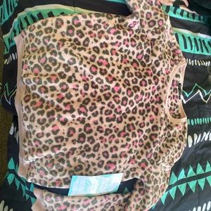 Medium long sleeve top